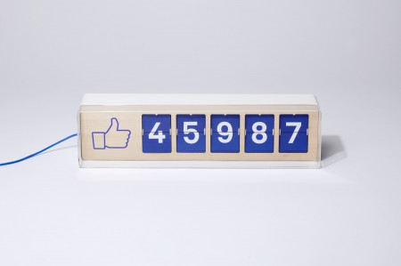 003 - Facebook Fan Counter