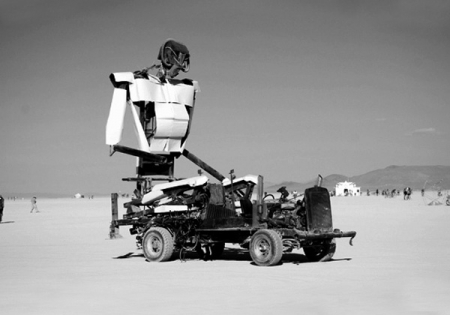 054-robot-machine-2005.jpg